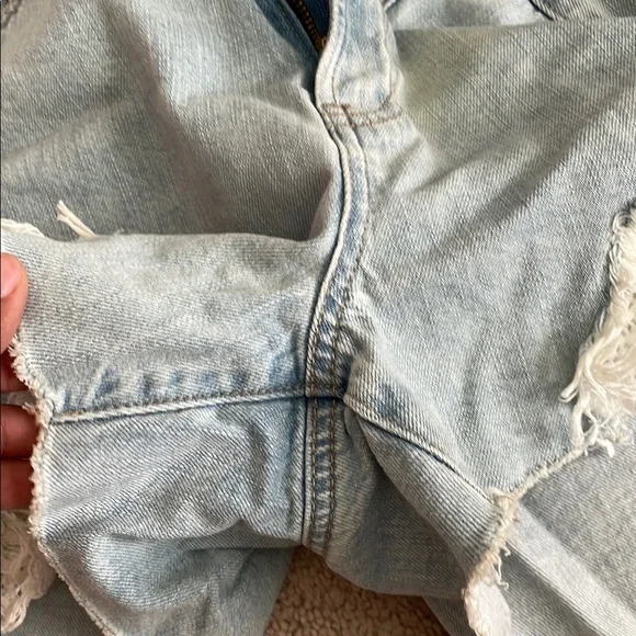 American eagle Light Blue Distressed Denim Shorts with lace - Picture 9 of 11